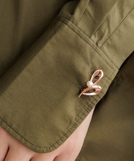 Gilded sterling silver brooch with pearl