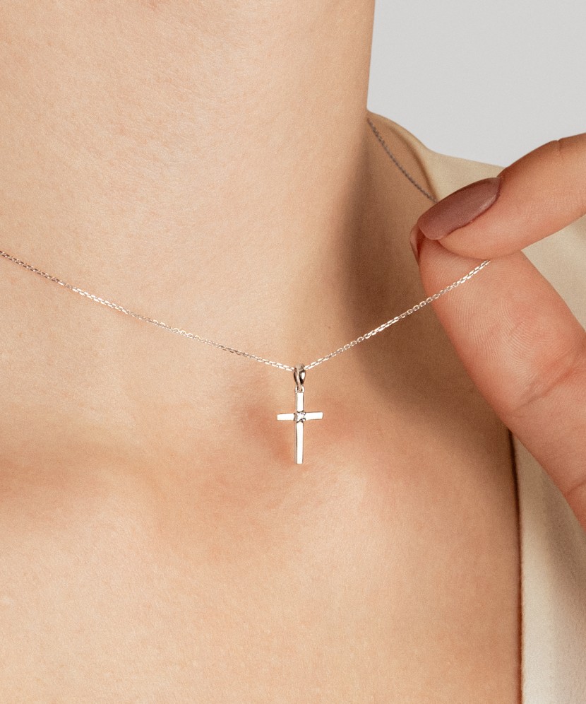 White gold pendant with diamonds "Cross"