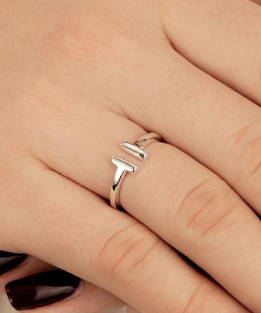 Sterling silver ring