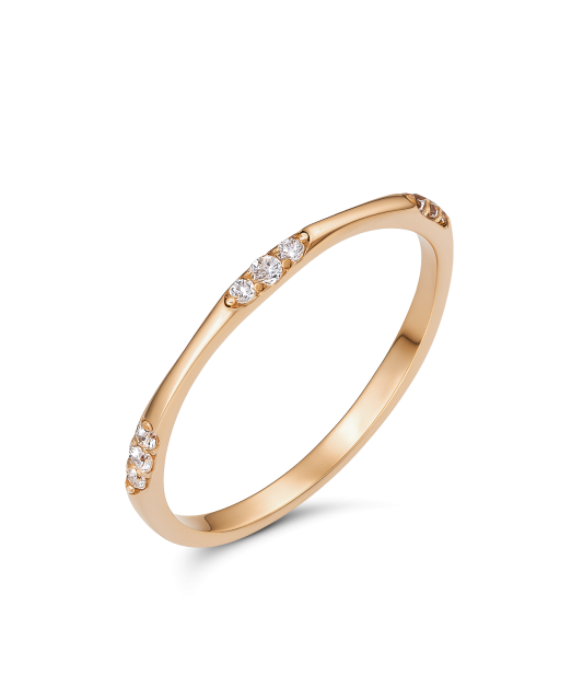 Gold ring with zircons