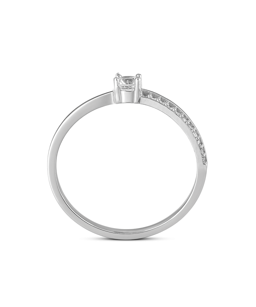 White gold ring with zircons