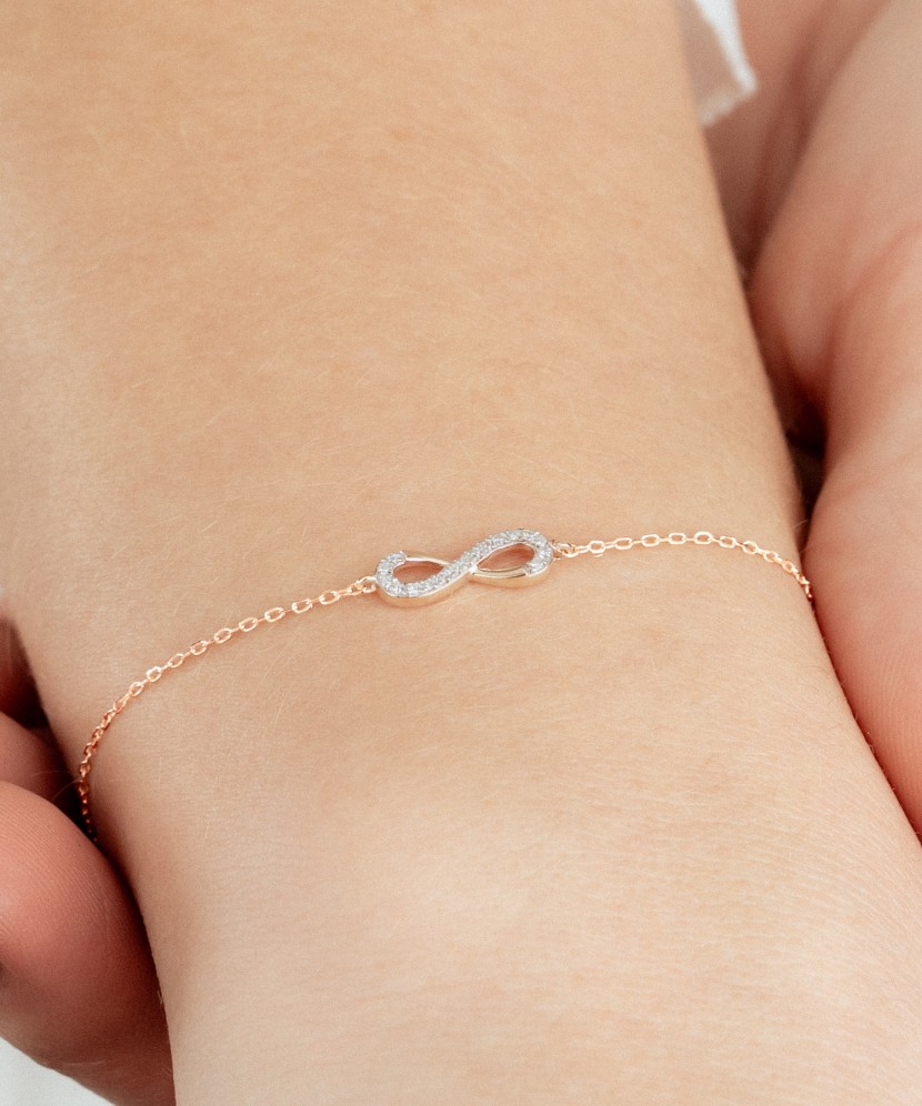 Gold bracelet with diamonds “Infinity”