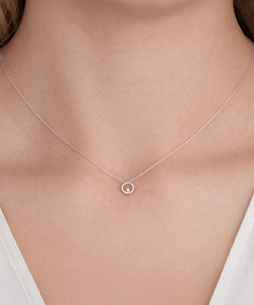 White Gold chain with diamond pendant