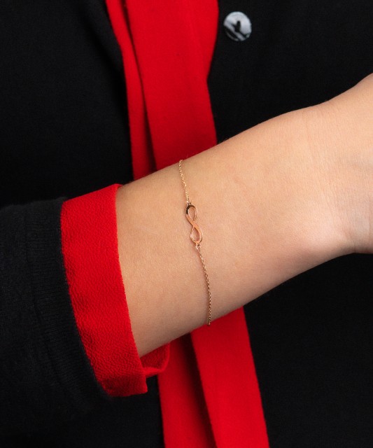 Kultainen rannekoru "ääretön"