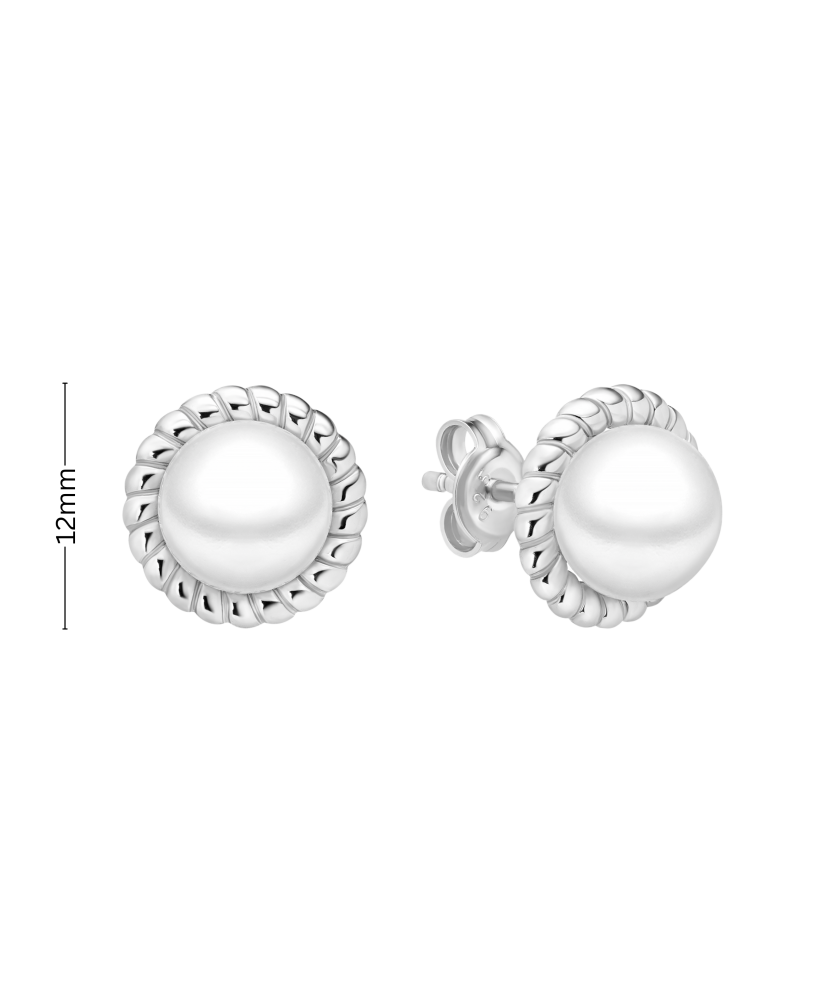 Sterling silver earrings with pearls