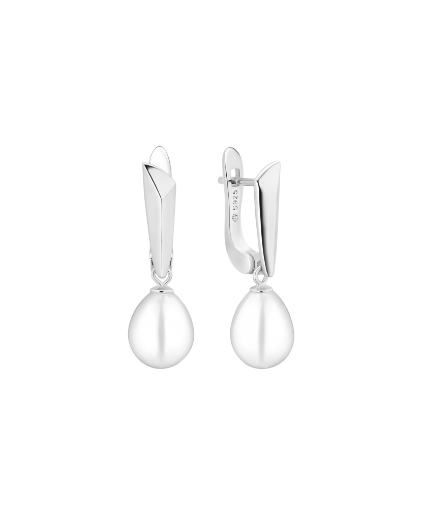Sterling silver earrings with pearls