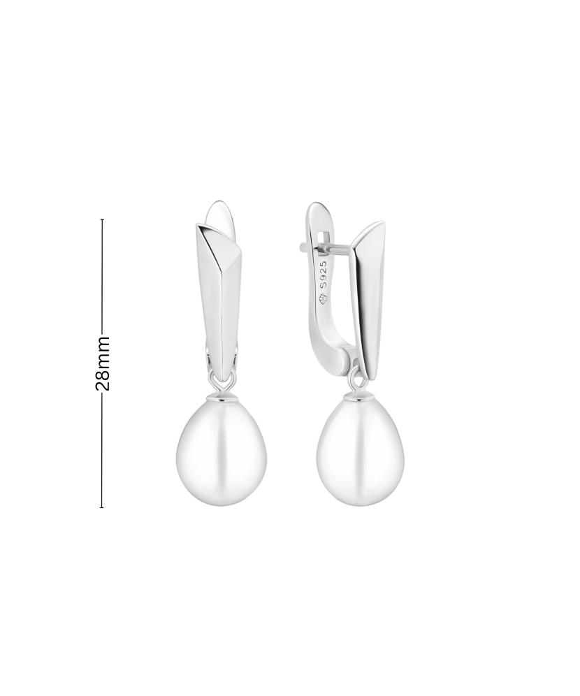 Sterling silver earrings with pearls