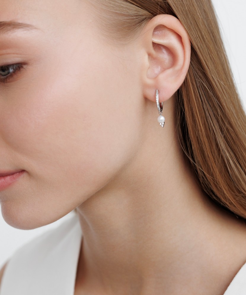 Sterling silver earrings with pearls and zircons