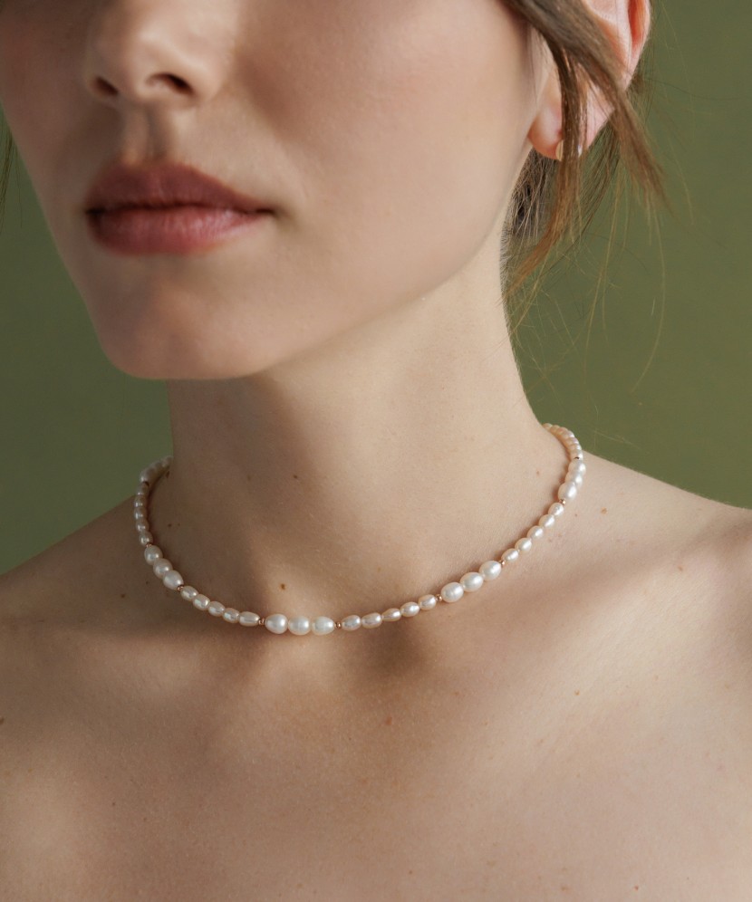 Pearl necklace with gold-plated silver
