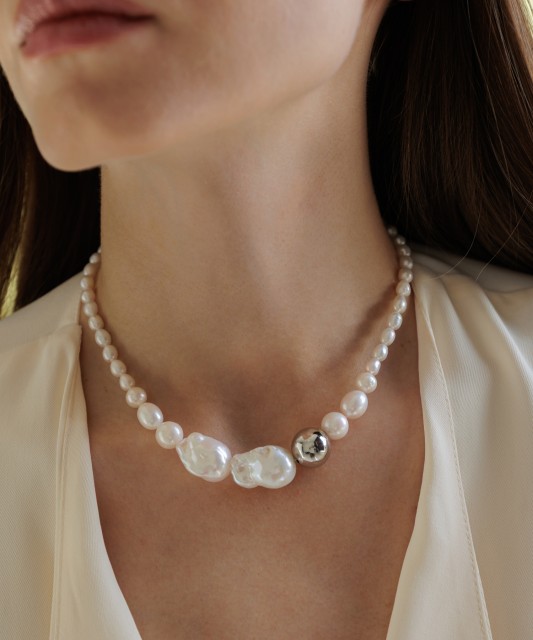 Pearl necklace with Kasumi pearls and silver