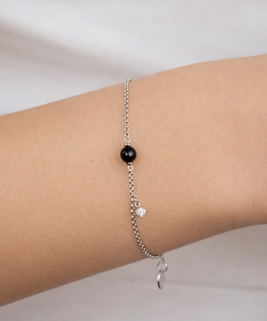 Sterling Silver bracelet with pearl and zirconium