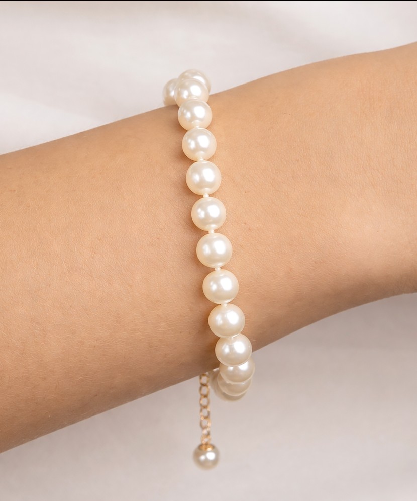 Pearl bracelet with gilded silver