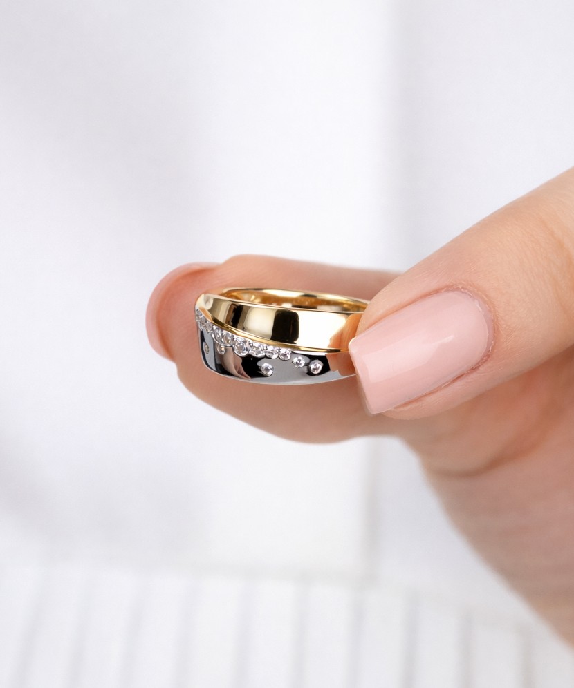 Gilded Sterling silver ring with zircons