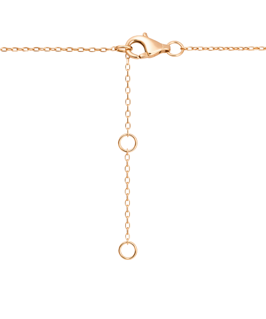 Gold chain with diamond pendant