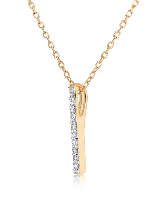 Yellow gold chain with pearl and diamond pendant