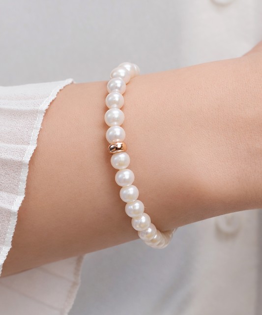 Pearl bracelet with gilded silver