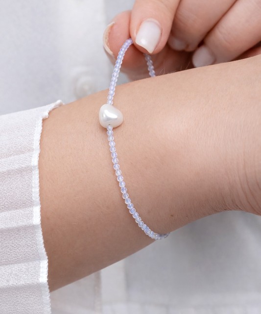 Bracelet With pearl and opals