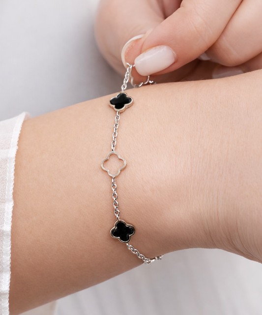 Gold plated sterling Silver bracelet with onyx