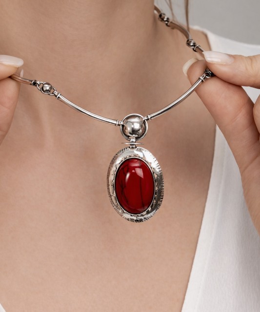 Silver necklace with coral