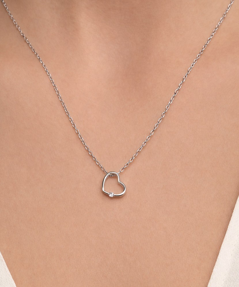 Sterling silver chain with zirconium pendant "heart"