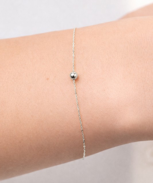 White gold bracelet