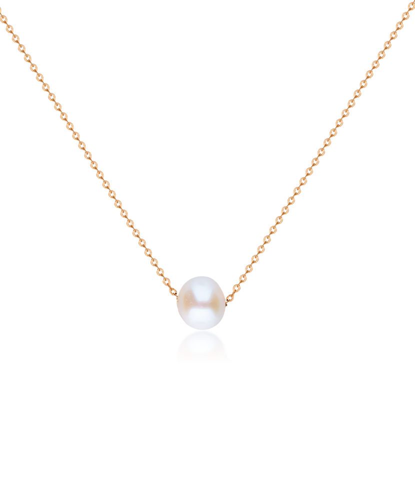 Gold chain with pearl pendant
