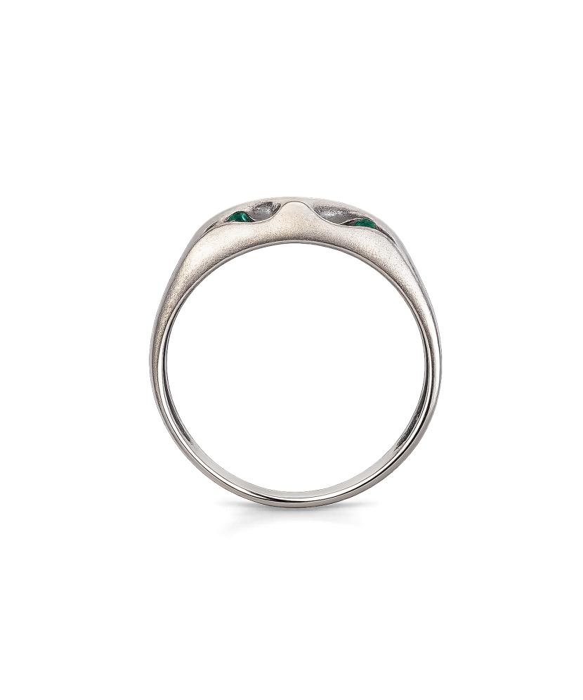 Silver ring with crystals