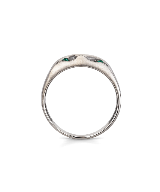 Silver ring with crystals