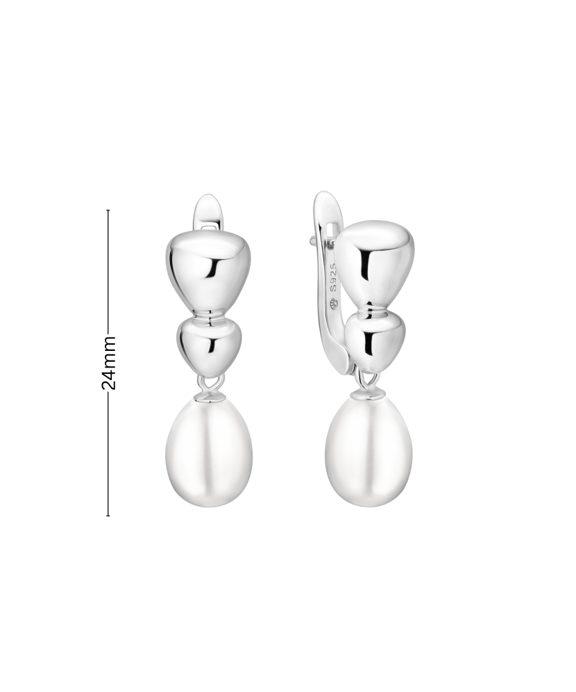 Sterling silver earrings with pearls