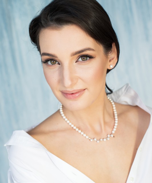 Pearl necklaces with sterling silver