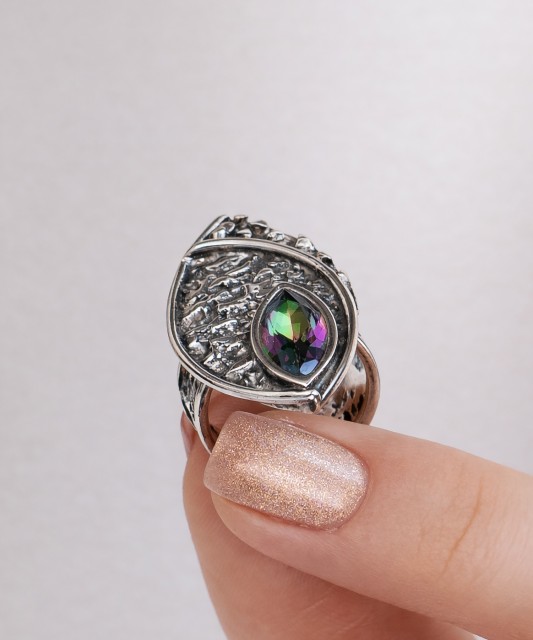 Sterling silver ring with topaz