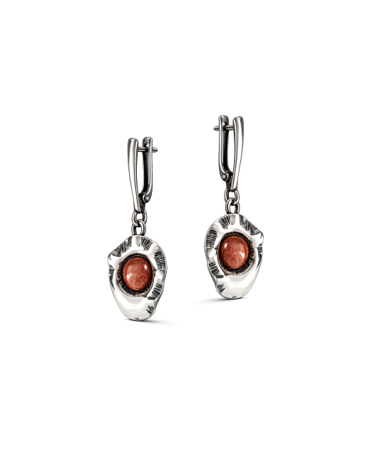 Silver earrings with sunstone