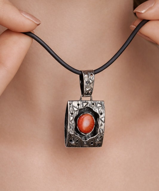 Sterling silver pendant with coral