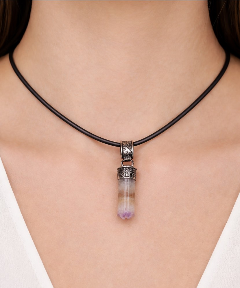 Sterling Silver pendant with amethyst and zircons