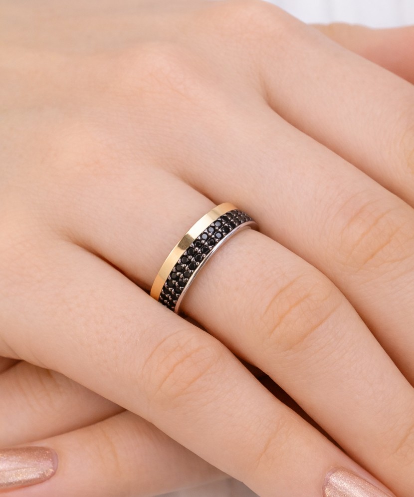 Sterling silver ring gold plated with zircons