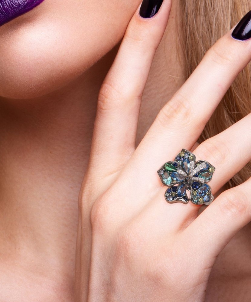 Silver ring with zircons and spinels "Flower"