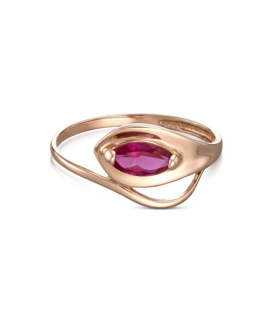 Gold ring with zirconium