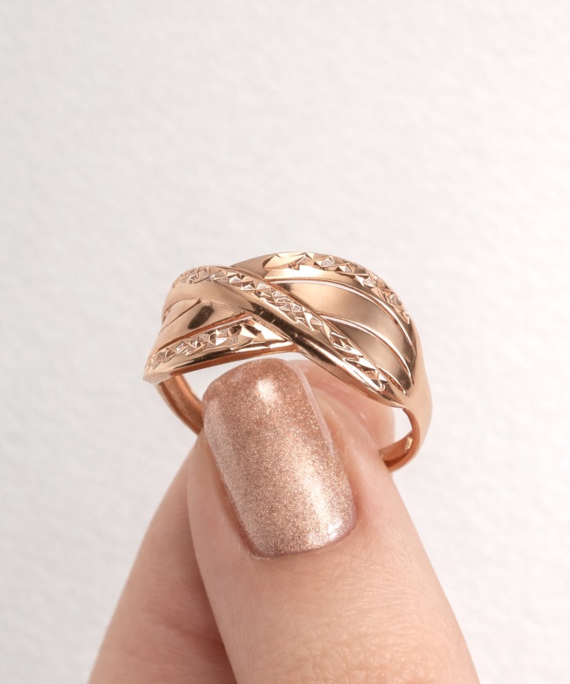 Gold ring