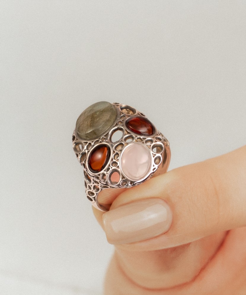 Sterling Silver ring with amber and labradorite