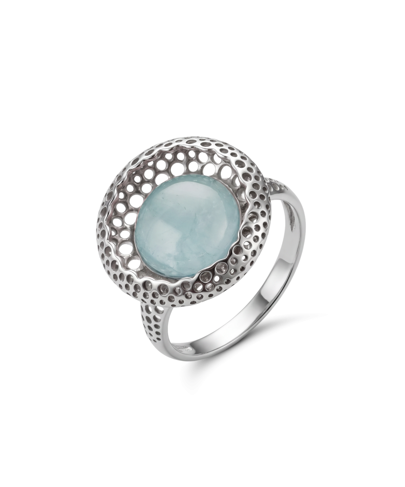 Sterling silver ring with agate