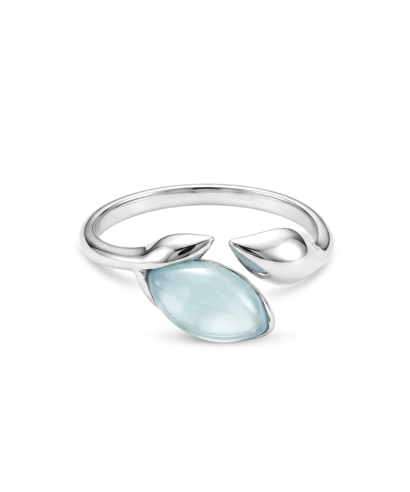 Sterling silver ring with agate
