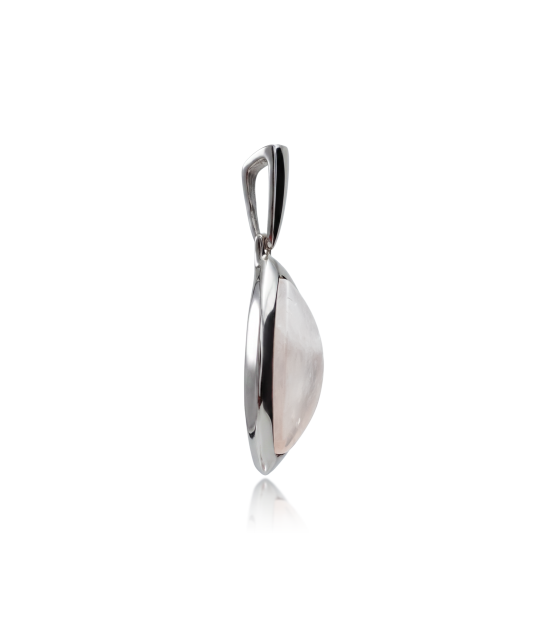 Sterling Silver pendant with rose quartz