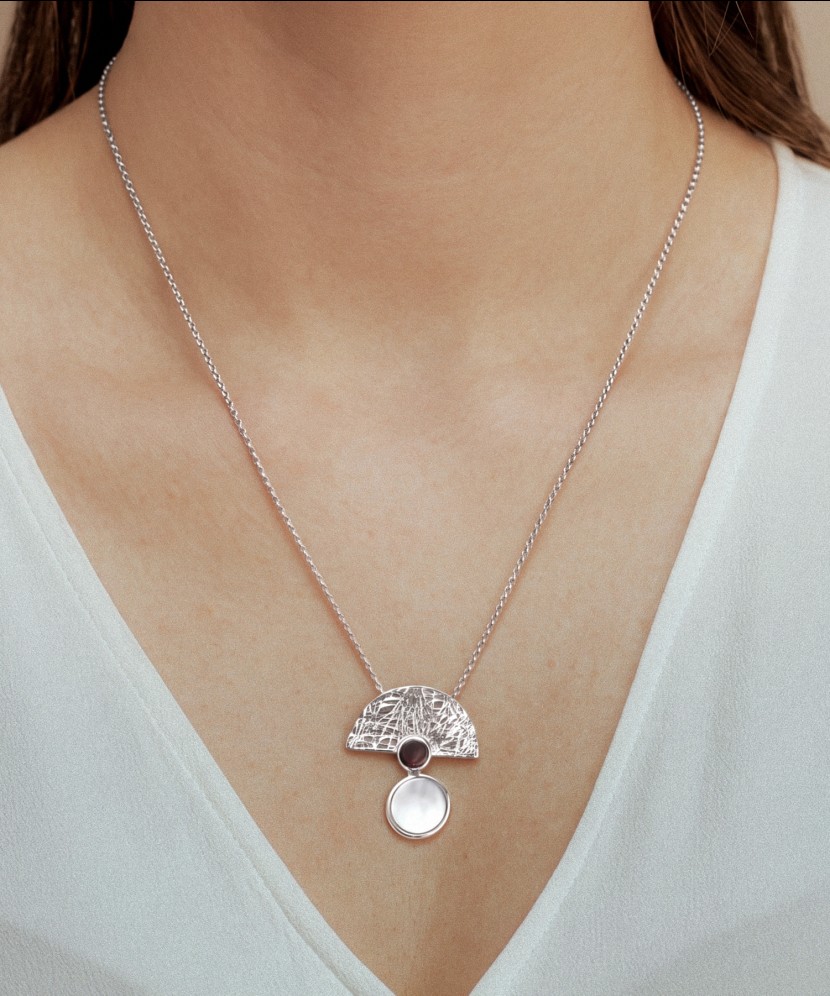 Sterling Silver chain with amber and mother-of-pearl pendant