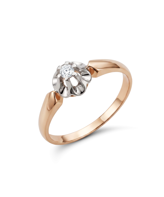 Gold ring with diamond