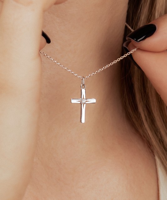 White gold pendant with diamonds "Cross"