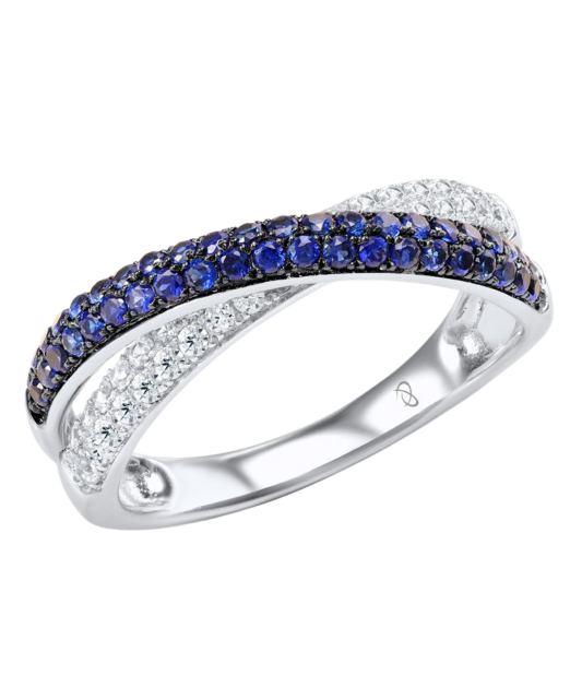 Sterling silver ring with zircons