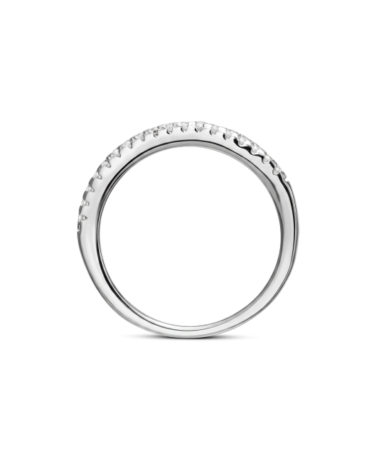 Sterling silver ring with zircons