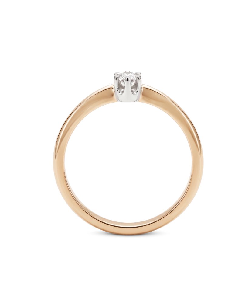 Gold ring with diamonds