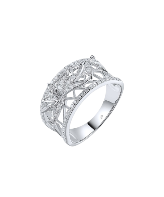 Sterling silver ring with zircons