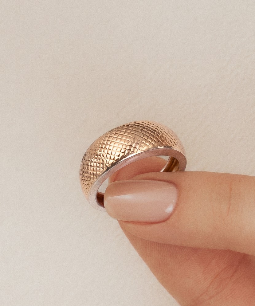 Gold ring